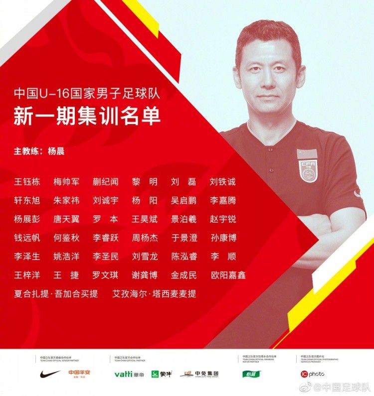 顾秋怡感叹道：刚才爸忽然说糟了，我还以为自己闯大祸了……林婉秋摸着她的手，笑着说道：你别有这么大心理负担，这件事未尝不是件好事儿。